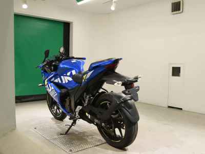 Suzuki Gixxer 250SF