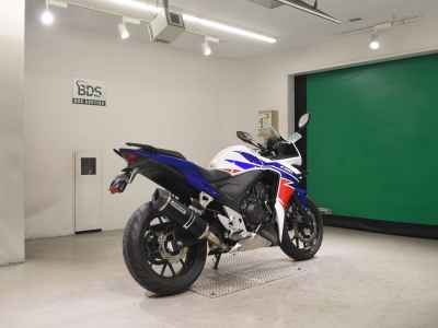 Honda CBR400R 2014