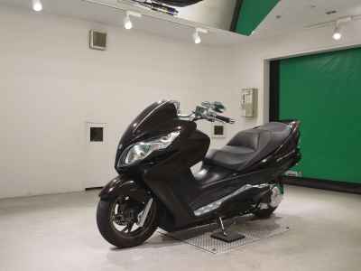 Suzuki Skywave 250SS