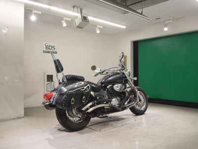 Suzuki Intruder 400 Classic 2005