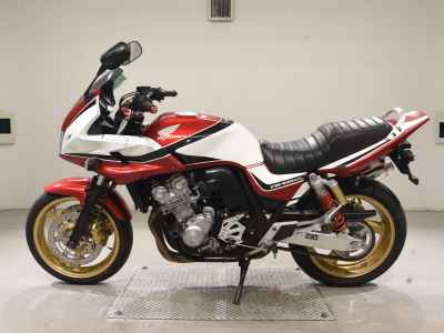Honda CB400SFV Boldor 2010