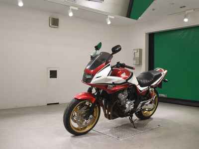 Honda CB400SFV Boldor 2010