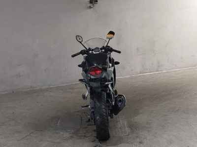 Honda CBR250R