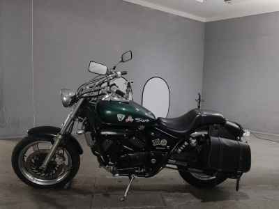 Honda Magna 250