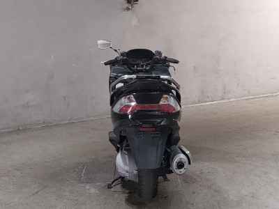 Suzuki Skywave 250S
