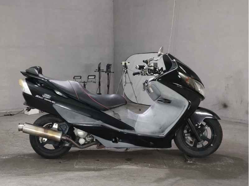 Suzuki Skywave 250SS