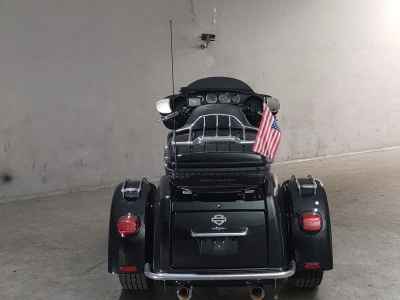 Harley-Davidson FLHTCUTG1690 Trike 2015