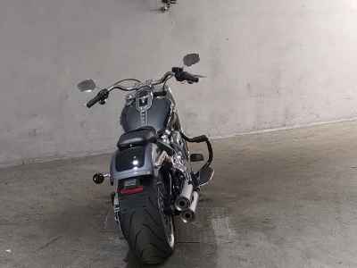 Harley-Davidson FLFBS1870 2021