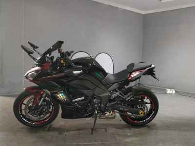 Kawasaki Ninja 1000SX 2023