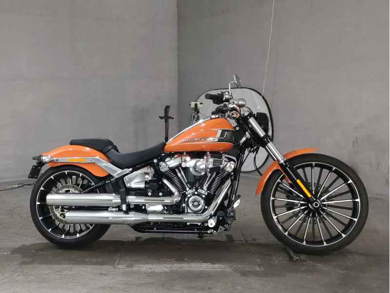 Harley-Davidson Breakout FXBR1920 2024