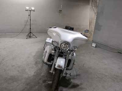 Harley-Davidson Electra Glide FLHTCU1690 2011