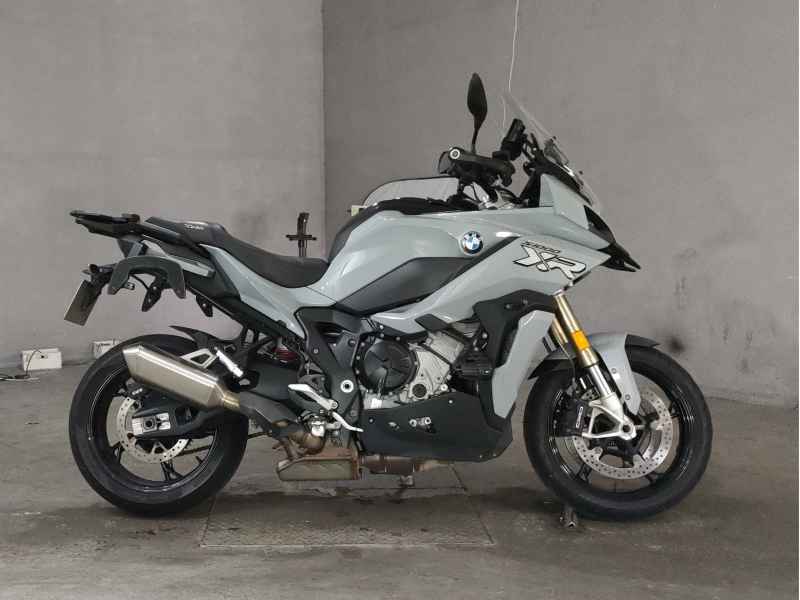 BMW S1000XR 2020