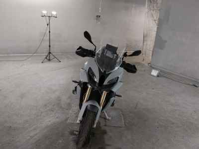 BMW S1000XR 2020