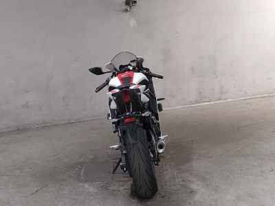 Yamaha YZF-R7 2022