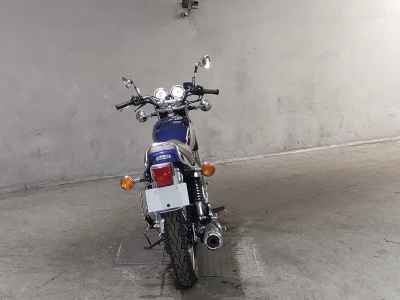 Yamaha SR400 2022