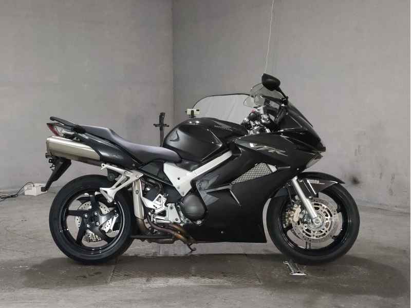 Honda VFR800F 2006