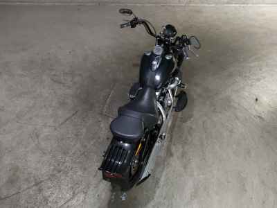 Harley-Davidson FLSTSB1580 2011