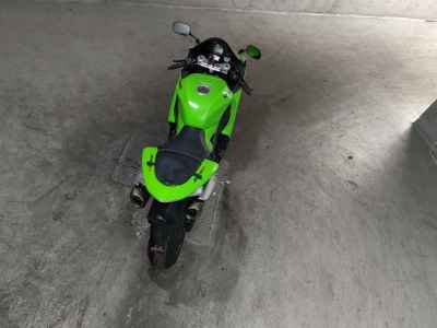 Kawasaki Ninja ZX-10R 2006