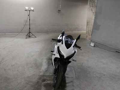 Honda CBR650R 2023