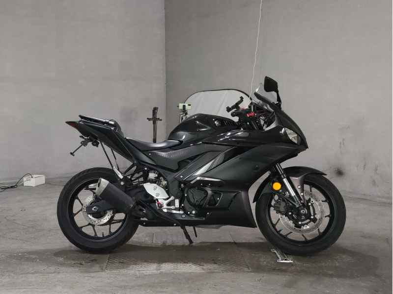 Yamaha YZF-R3 2021