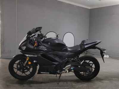 Yamaha YZF-R25 2019