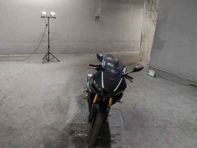 Yamaha YZF-R25 2019