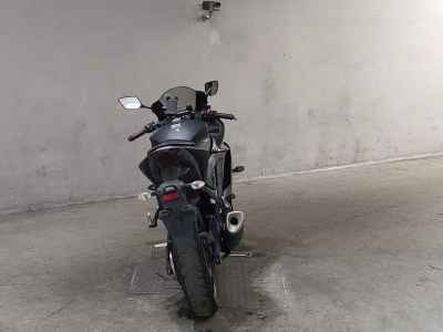 Yamaha YZF-R25 2019