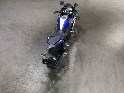 Yamaha YZF-R25 2015