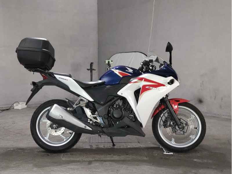 Honda CBR250R