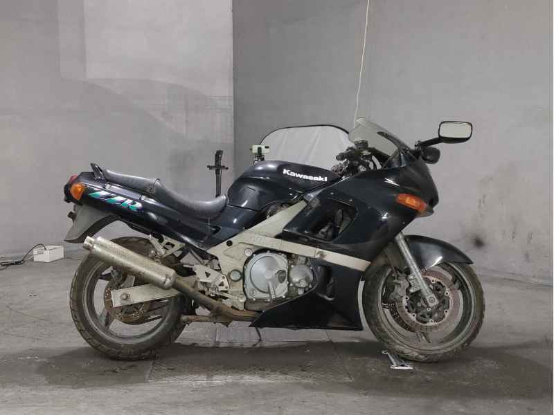 Kawasaki ZZR400