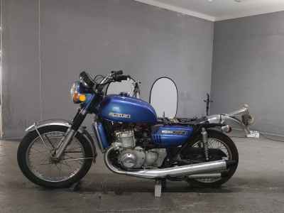 Suzuki GT750