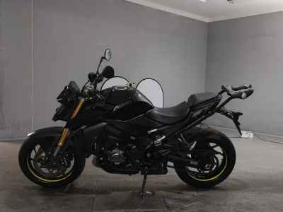 Suzuki GSX-S1000 2021