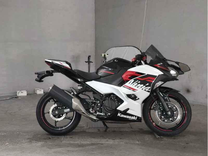 Kawasaki Ninja 400 2020