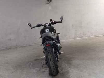 Yamaha XSR900 2023