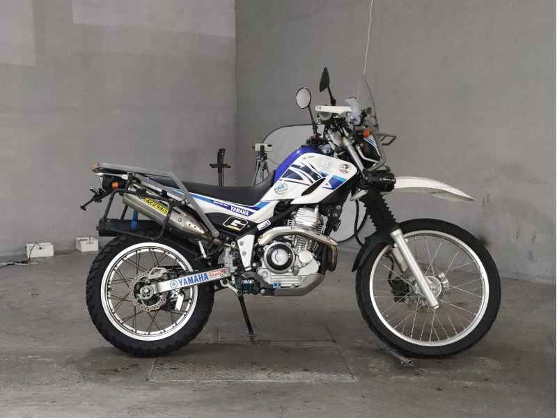 Yamaha XT250 Serow 2018