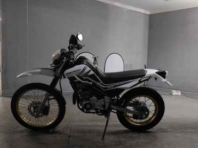 Yamaha XT250 Serow 2016