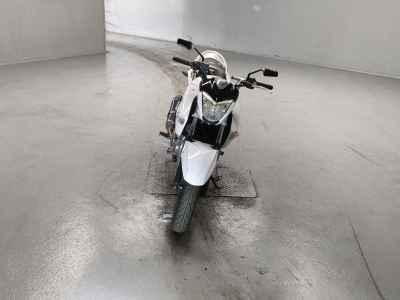 Suzuki GSR250
