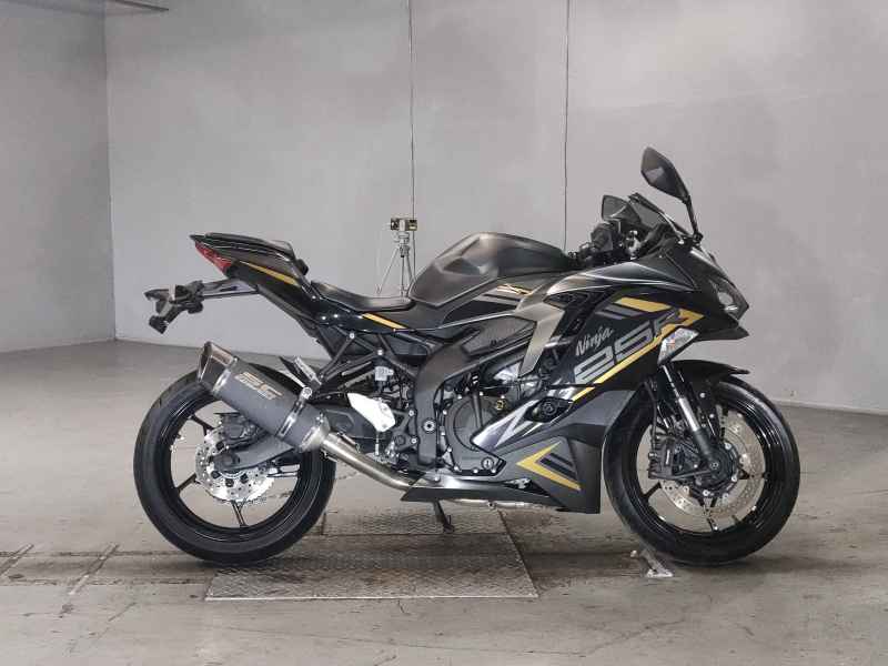 Kawasaki Ninja ZX-25R