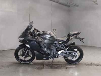 Kawasaki Ninja ZX-25R