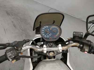 Suzuki GSX250S Katana