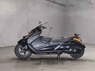 Suzuki Gemma 250