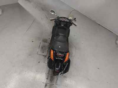 Suzuki Gemma 250
