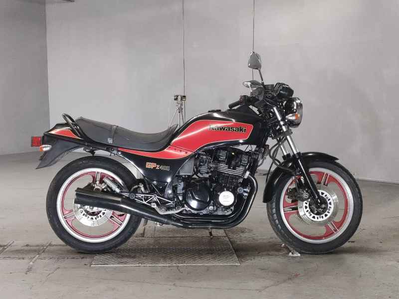 Kawasaki GPZ400