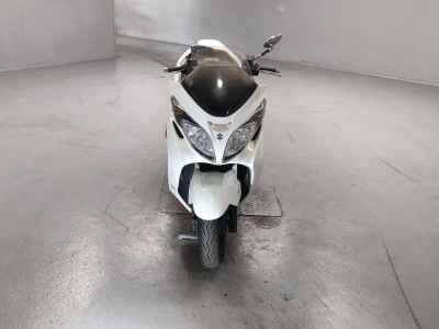 Suzuki Skywave 250S