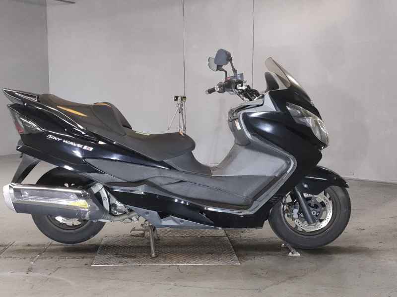 Suzuki Skywave 250S