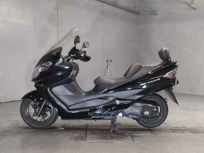 Suzuki Skywave 250M