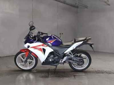 Honda CBR250R 2012