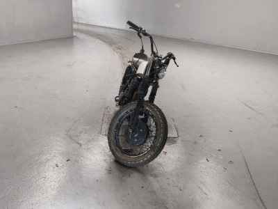 Yamaha SR400