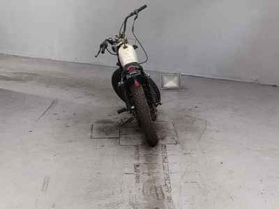 Yamaha SR400