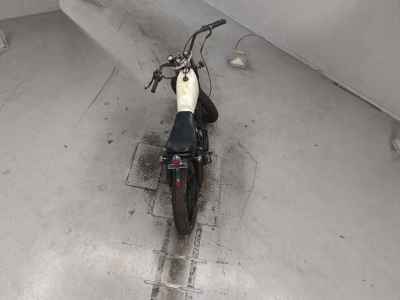 Yamaha SR400